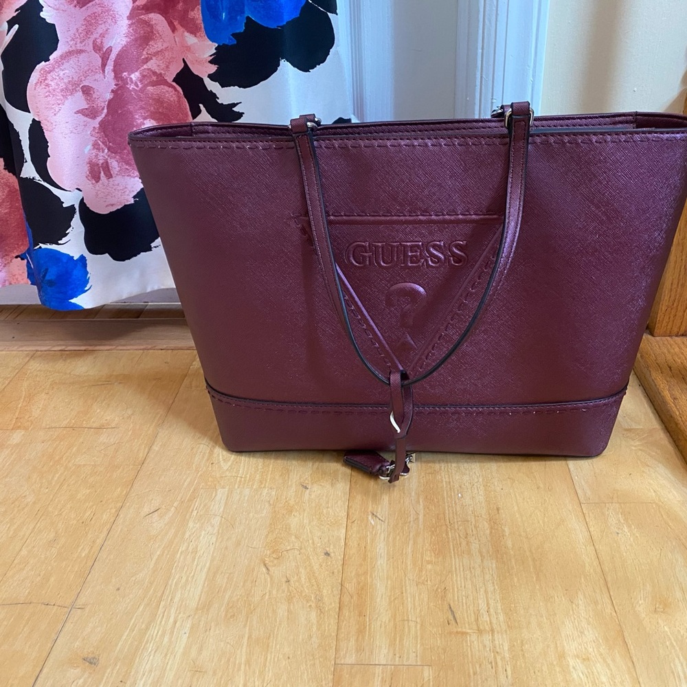 Guess oversized bag
